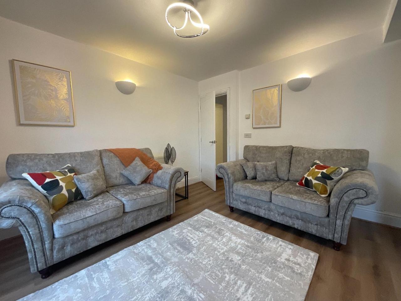 Gregory Flats No. 1, By Homeinspire Looe Eksteriør bilde